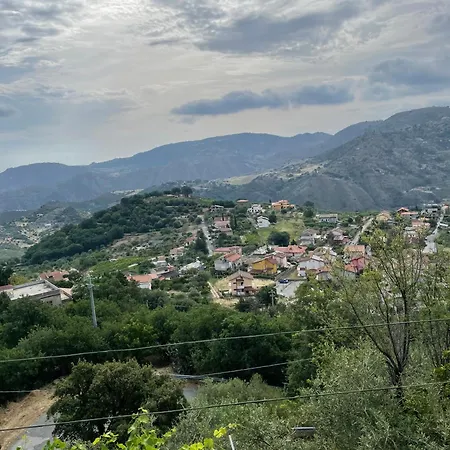 Sicile, Vue Panoramique * Montagnareale